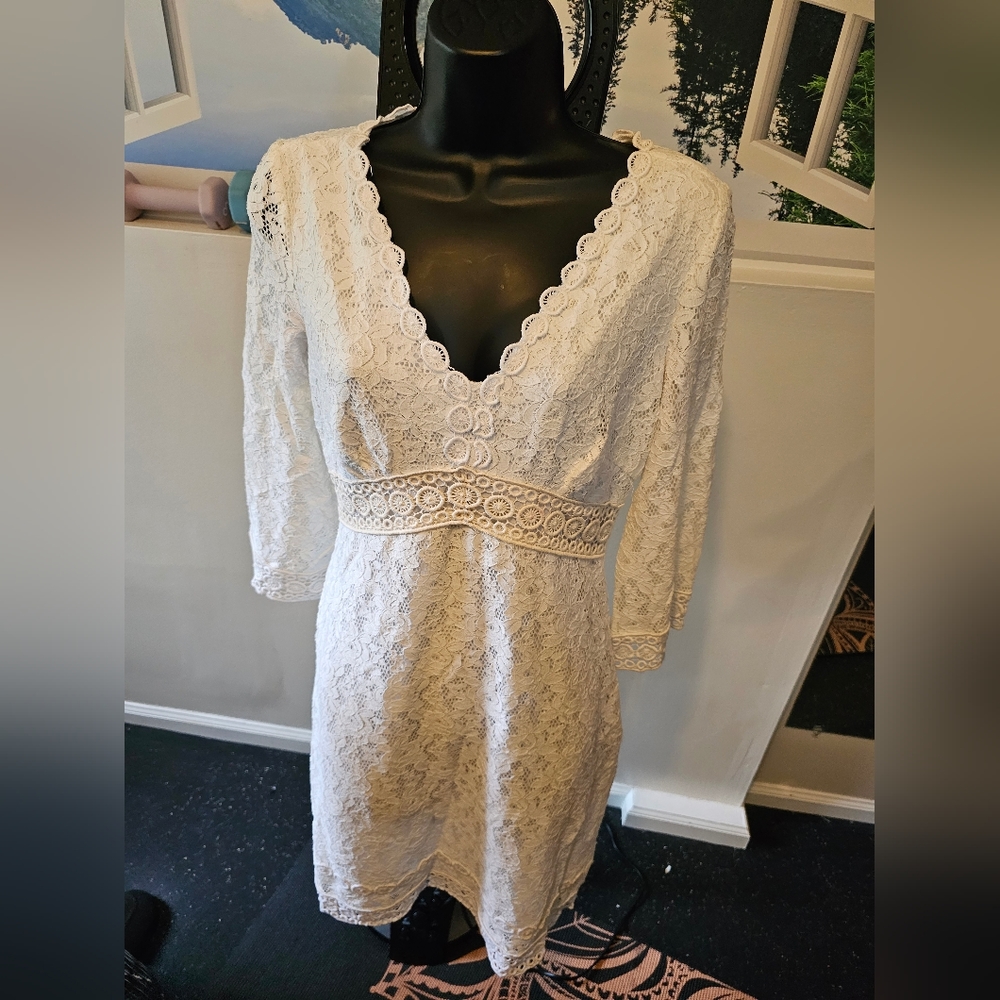 Laundry Shelli Segal White Lace Dress - Size 6
